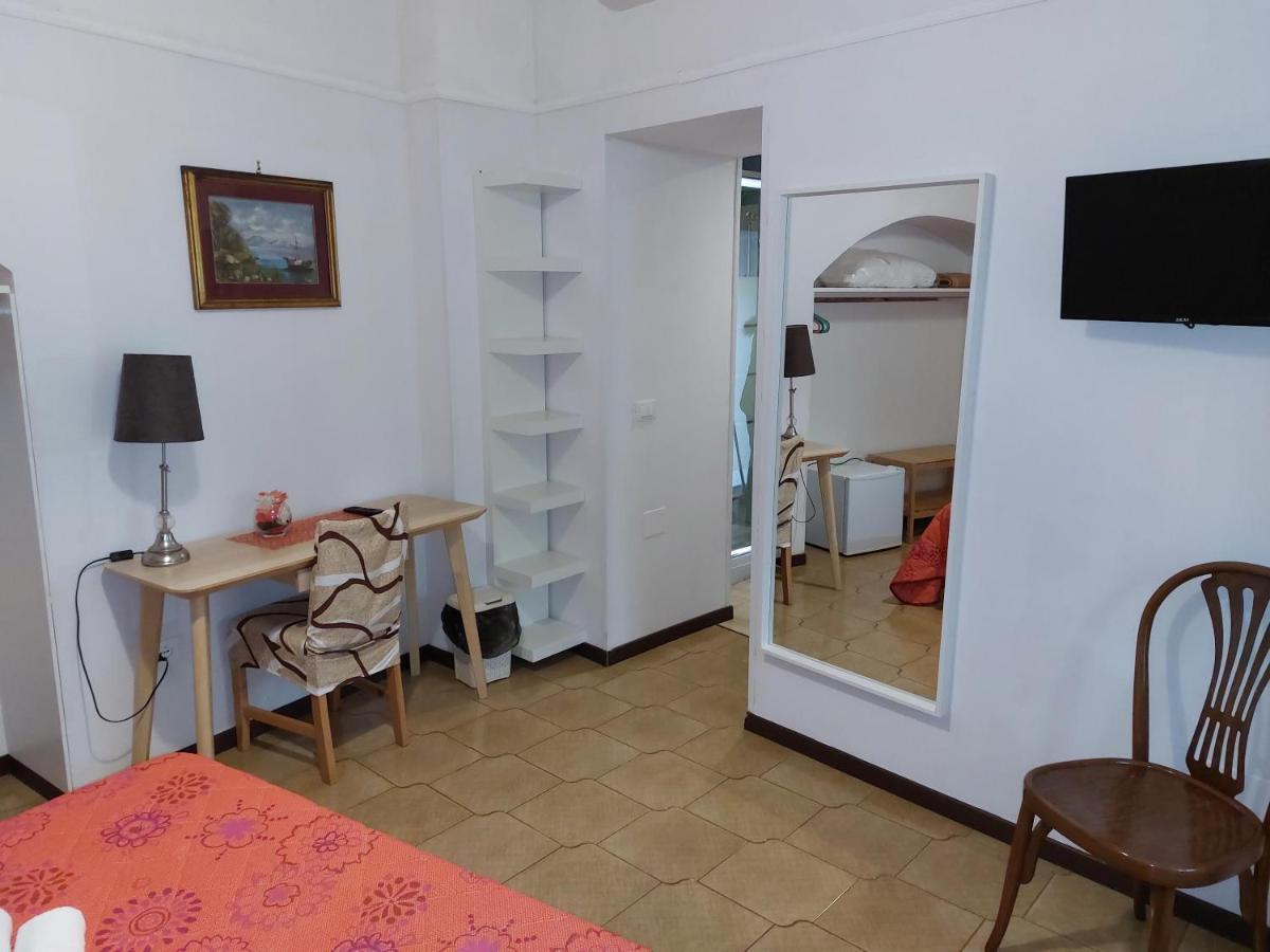 ليتشي Rooms Palazzo Paladini المظهر الخارجي الصورة