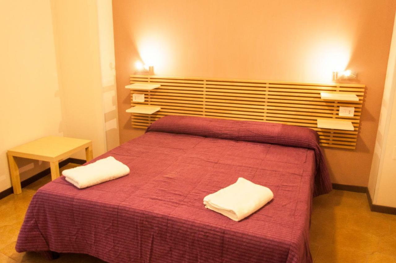 ليتشي Rooms Palazzo Paladini المظهر الخارجي الصورة