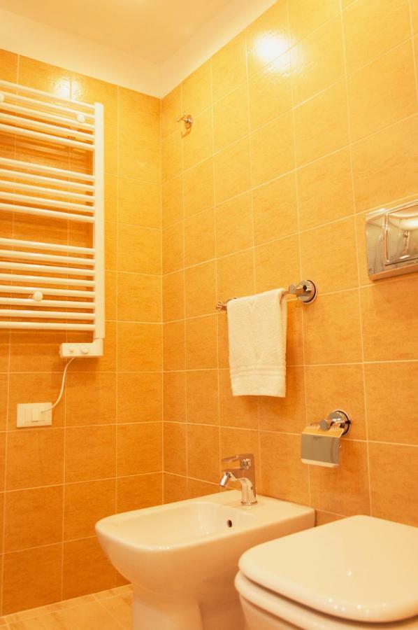 ليتشي Rooms Palazzo Paladini المظهر الخارجي الصورة